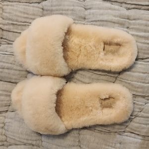 Ugg slippers